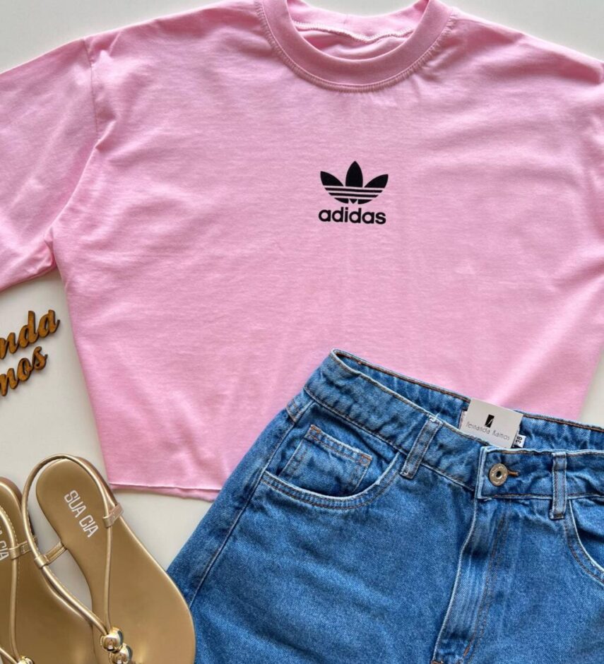 Cropped Feminino Manga Curta com Estampa Rosa - Fernanda Ramos Store