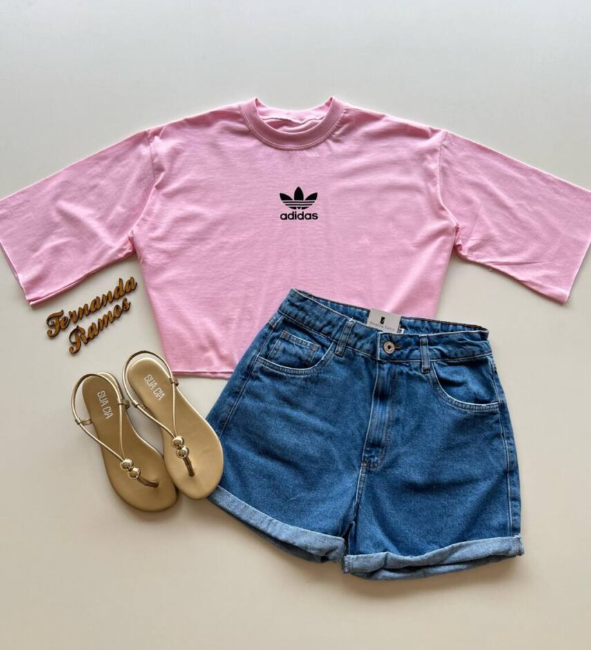 Cropped Feminino Manga Curta com Estampa Rosa - Fernanda Ramos Store