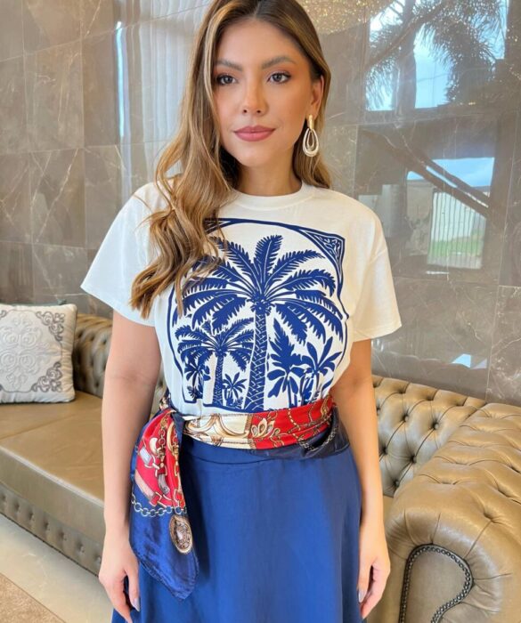 Cropped Feminino Manga Curta Ester Estampa Palmeira Azul - Fernanda Ramos Store