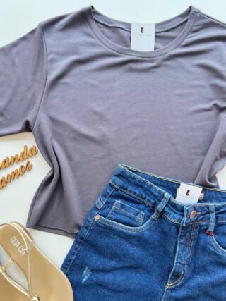 Cropped Feminino Manga Curta Moletinho Chumbo - Fernanda Ramos Store