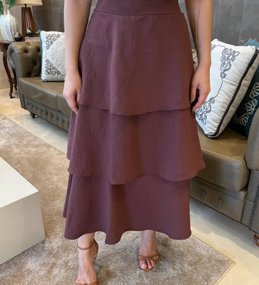 Saia Midi Feminina Helena em Camadas com Lastex Marrom - Fernanda Ramos Store