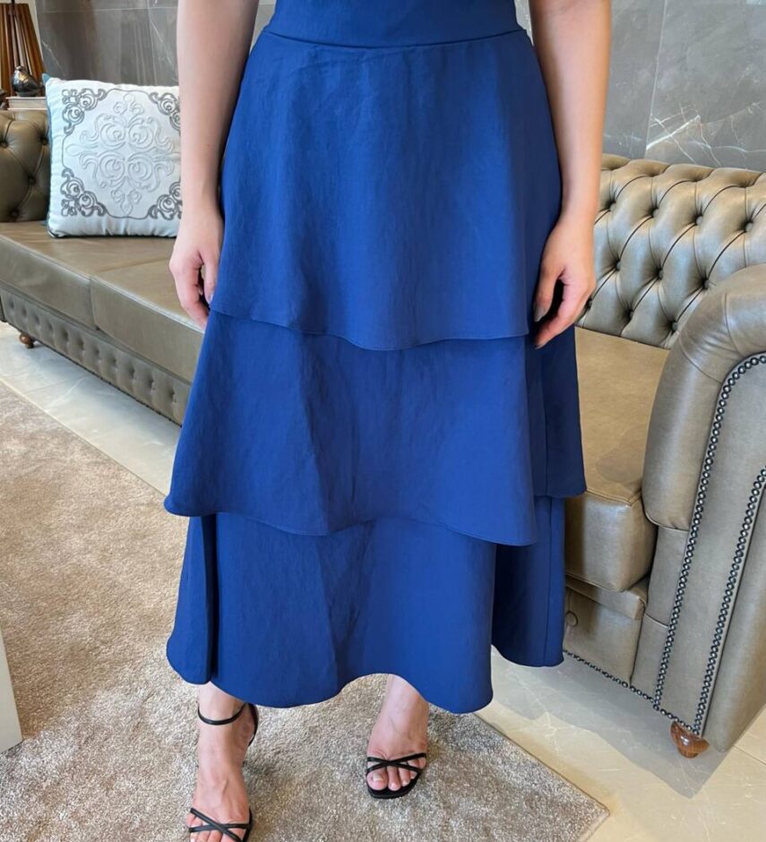 Saia Midi Feminina Helena em Camadas com Lastex Azul - Fernanda Ramos Store