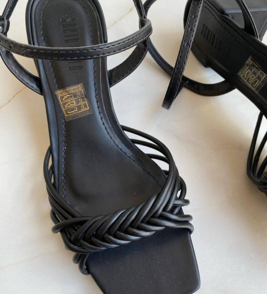 Sandália Feminina Salto em Bloco Santa Lolla Preto - Fernanda Ramos Store