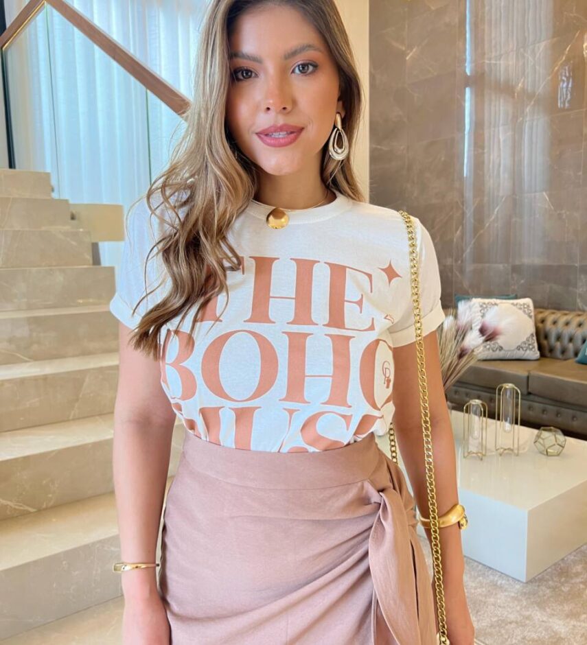 T-shirt Feminina Manga Curta Estampada The Boho Muse - Fernanda Ramos Store