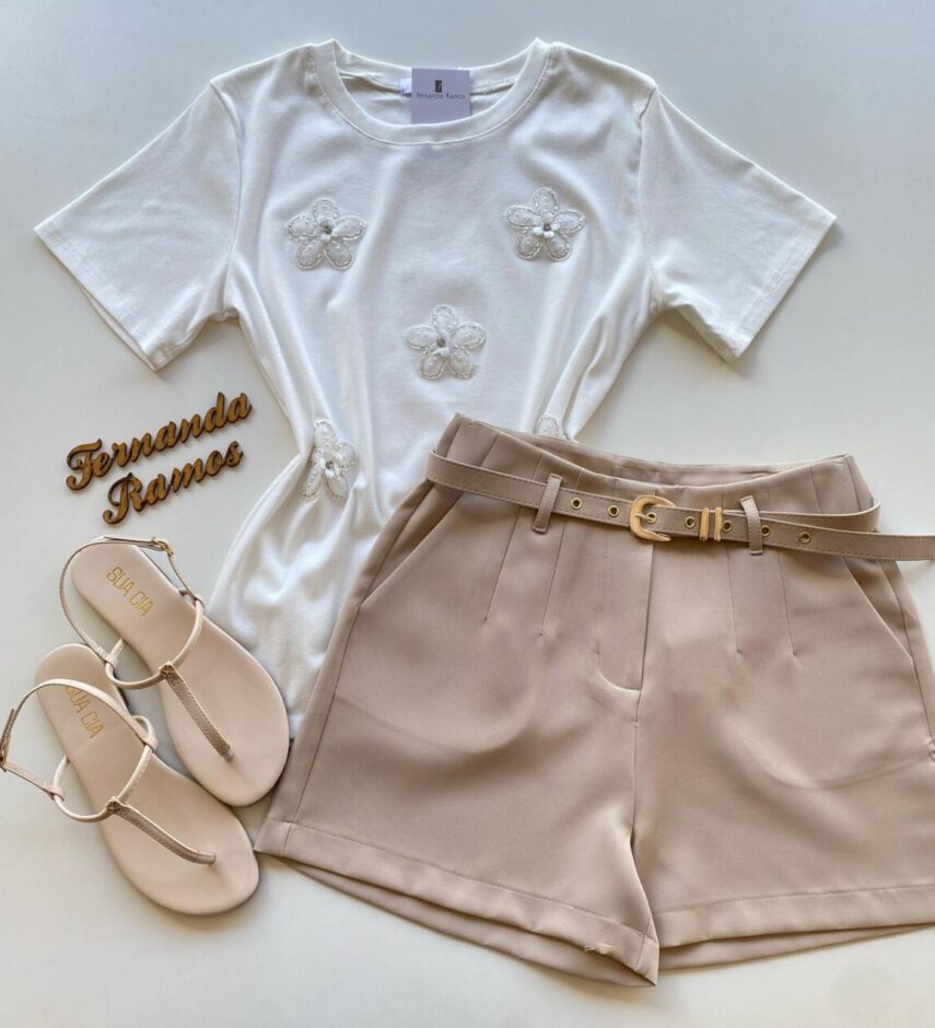 T-shirt Feminina Manga Curta Marsha Bordada com Pedrarias Branca - Fernanda Ramos Store