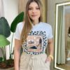 T-shirt Feminina Manga Curta Plus Estampada Chic Off White - Fernanda Ramos Store