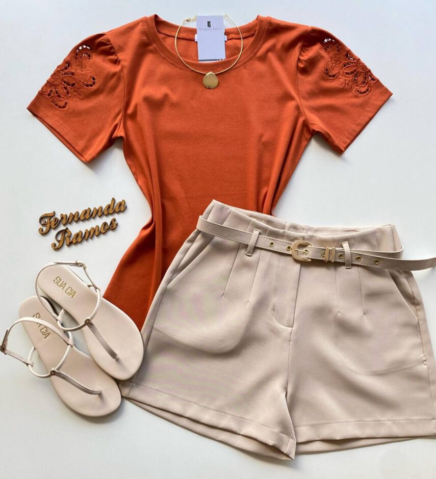 T-shirt Feminina Thais Manga Curta com Detalhes TerraCota - Fernanda Ramos Store