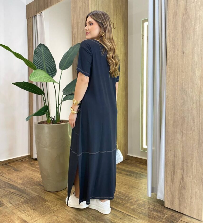 Vestido Longo sem Bojo Moletinho Manga Curta com Detalhes Preto - Fernanda Ramos Store