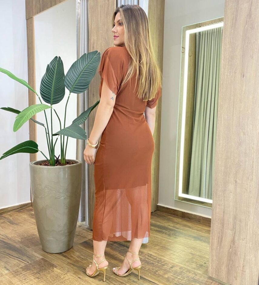 Vestido Midi Jéssica Tule sem Bojo Fenda Frontal Caramelo - Fernanda Ramos Store