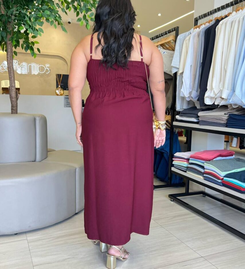 Vestido Midi Plus com Bojo Detalhe e Lastex nas Costas Marsala - Fernanda Ramos Store