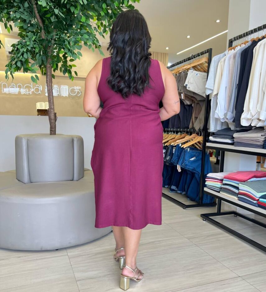 Vestido Midi Plus sem Bojo Alça Grossa e Fendas Laterais Marsala - Fernanda Ramos Store