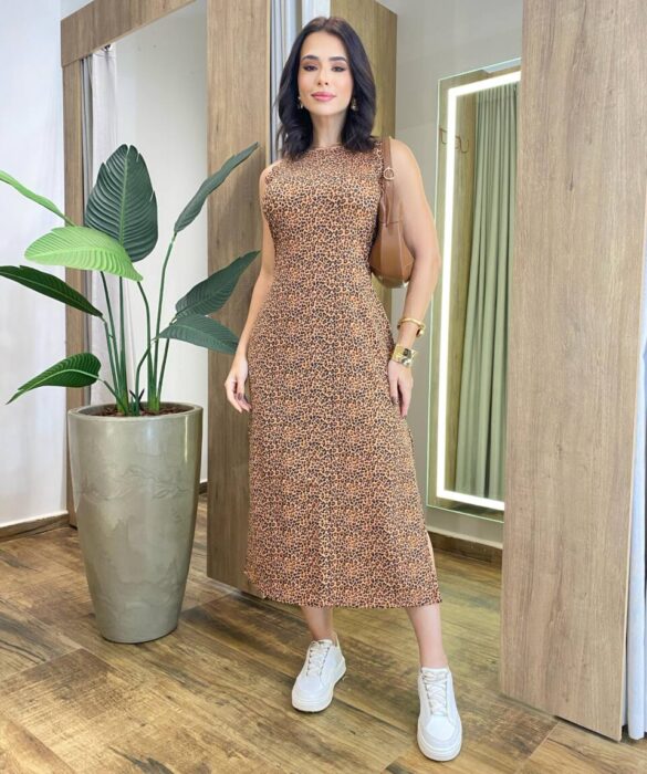 Vestido Midi sem Bojo Fenda e Bolsos Laterais Animal Print - Fernanda Ramos Store