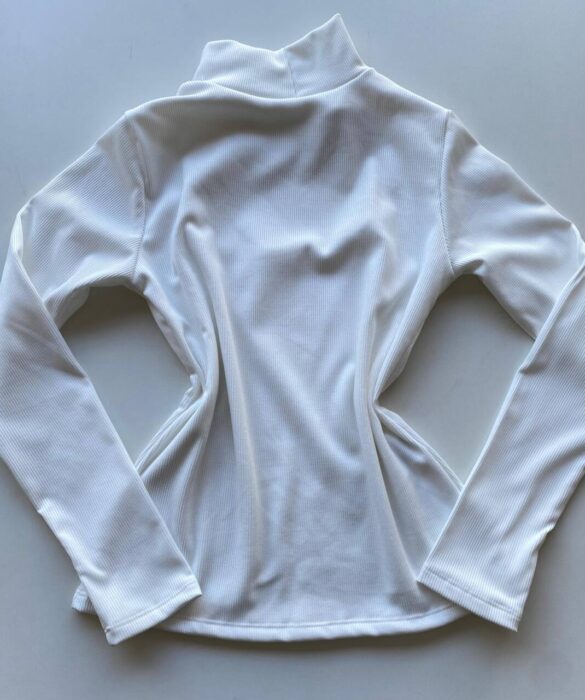 Blusa Feminina Canelada Milly sem Bojo com Recorte Branca - Fernanda Ramos Store