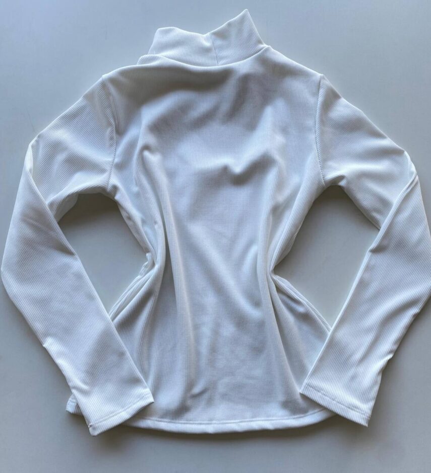 Blusa Feminina Canelada Milly sem Bojo com Recorte Branca - Fernanda Ramos Store