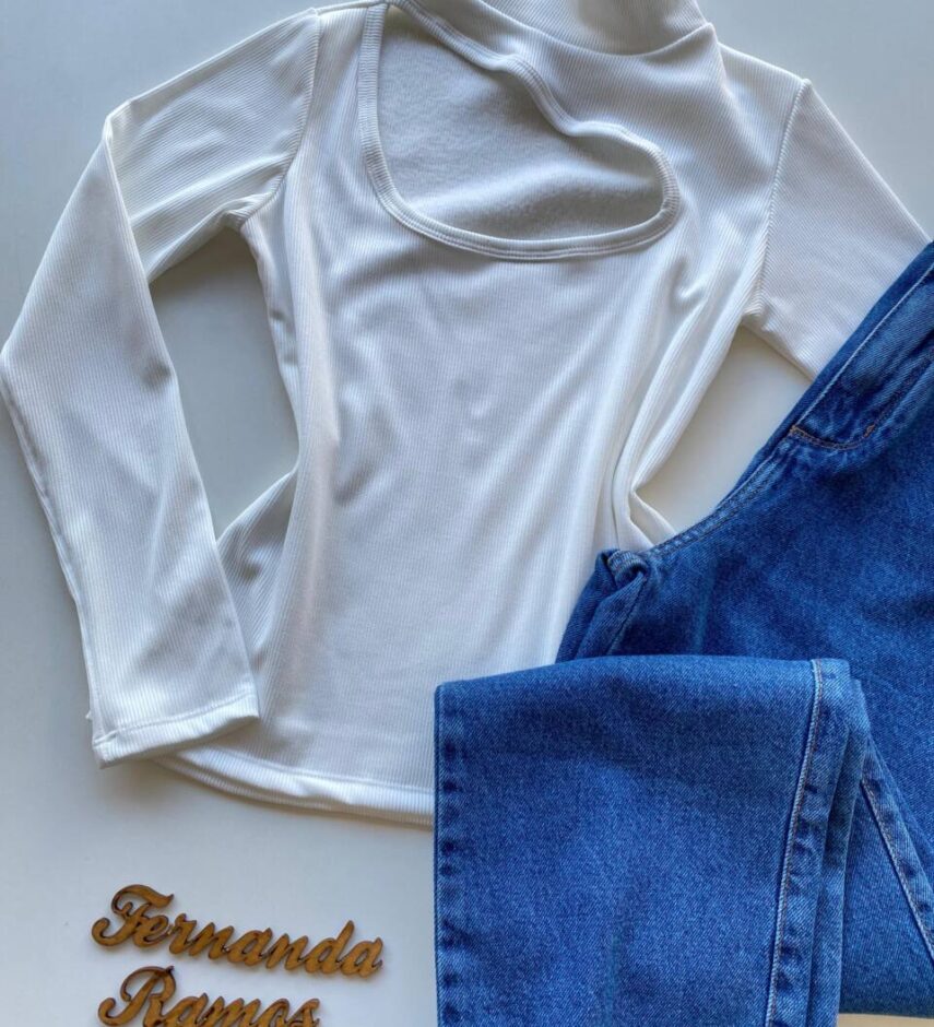 Blusa Feminina Canelada Milly sem Bojo com Recorte Branca - Fernanda Ramos Store
