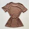 Blusa Feminina Gilbert Manga Curta com Aplicações Flor Chocolate - Fernanda Ramos Store