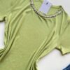 Blusa Feminina Gilbert Manga Curta com Aplicações Flor Verde - Fernanda Ramos Store