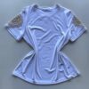 Blusa Feminina Grey Manga Curta com Bordado na Gola Branca - Fernanda Ramos Store