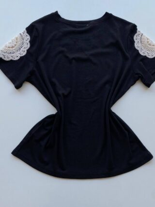 Blusa Feminina Grey Manga Curta com Bordado na Gola Preta - Fernanda Ramos Store
