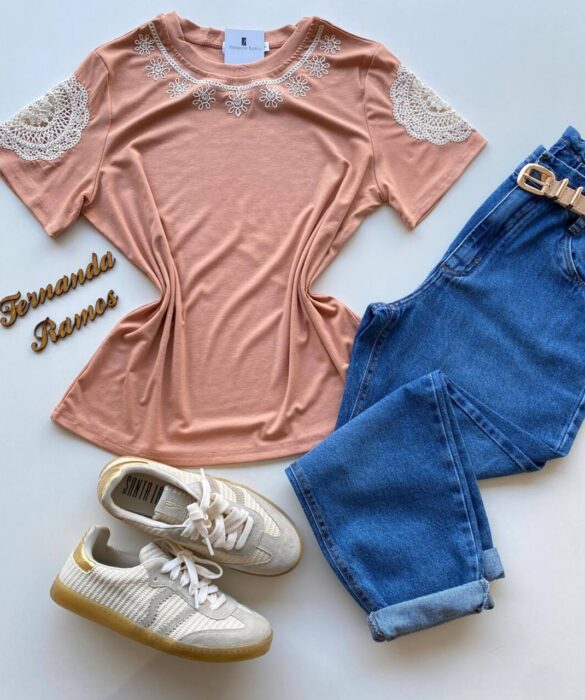 Blusa Feminina Grey Manga Curta com Bordado na Gola Salmão - Fernanda Ramos Store