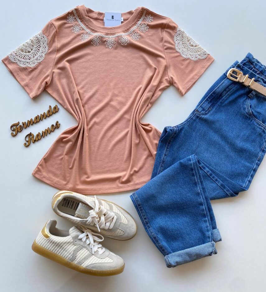 Blusa Feminina Grey Manga Curta com Bordado na Gola Salmão - Fernanda Ramos Store
