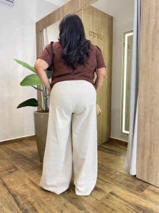Blusa Feminina Manga Curta Isabella com Detalhes Marrom - Fernanda Ramos Store