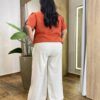 Blusa Feminina Manga Curta Isabella com Detalhes TerraCota - Fernanda Ramos Store
