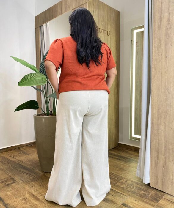Blusa Feminina Manga Curta Isabella com Detalhes TerraCota - Fernanda Ramos Store