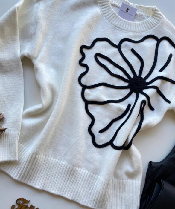 Blusa Manga Longa Feminina Anne Tricot Modal Detalhe Flor Branca - Fernanda Ramos Store