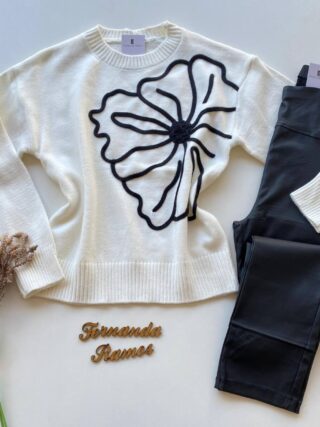 Blusa Manga Longa Feminina Anne Tricot Modal Detalhe Flor Branca - Fernanda Ramos Store