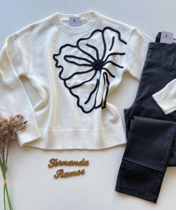 Blusa Manga Longa Feminina Anne Tricot Modal Detalhe Flor Branca - Fernanda Ramos Store
