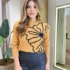 Blusa Manga Longa Feminina Anne Tricot Modal Detalhe Flor Caramelo - Fernanda Ramos Store
