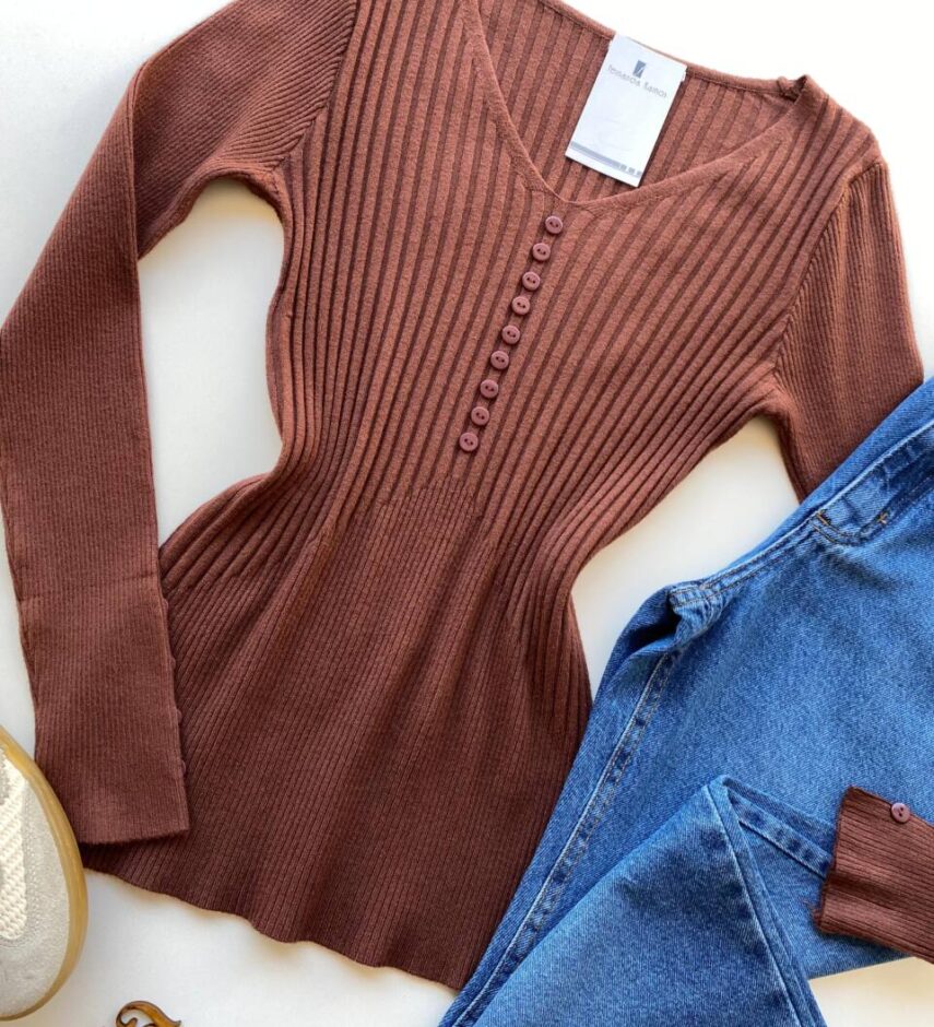 Blusa Manga Longa Modal com Botões e Canelada Marrom C7527 - Fernanda Ramos Store