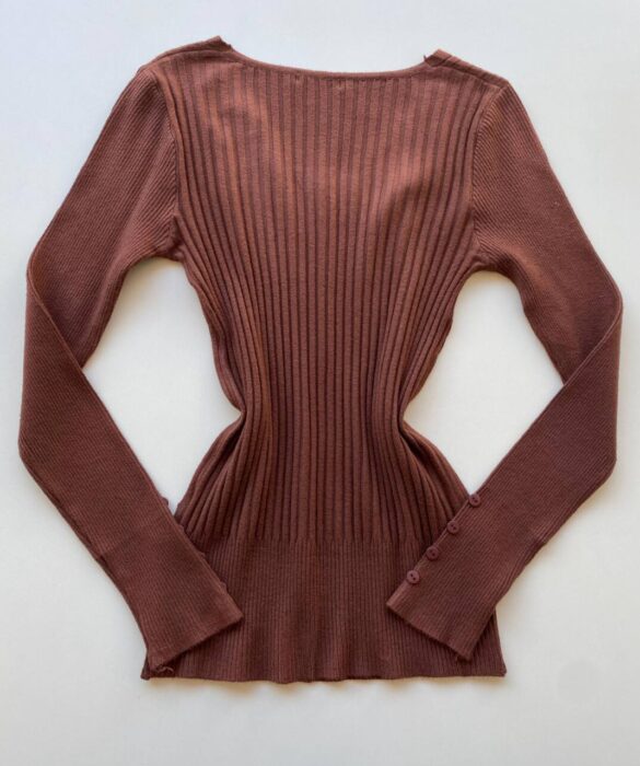 Blusa Manga Longa Modal com Botões e Canelada Marrom C7527 - Fernanda Ramos Store