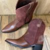 Bota Western Suellen Couro com Camurça de Bico Fino Marrom - Fernanda Ramos Store