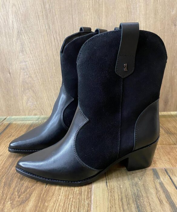 Bota Western Suellen Couro com Camurça de Bico Fino Preta - Fernanda Ramos Store