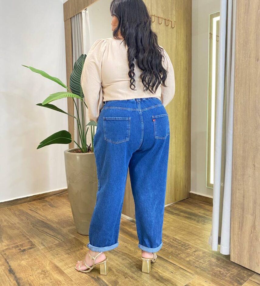 Calça Feminina Mom Plus com Cinto Jeans 016731 - Fernanda Ramos Store