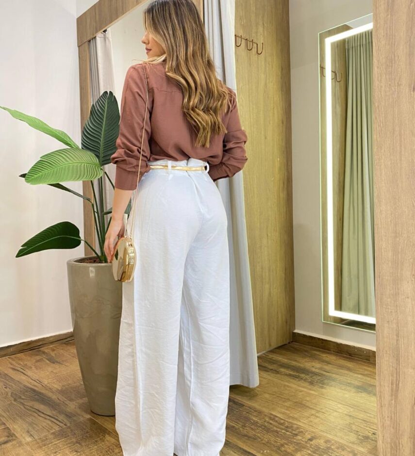 Camisa Feminina Social Elowen Manga Longa Detalhe Bordado Marrom - Fernanda Ramos Store