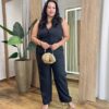 Conjunto Feminino Bela Plus Colete e Calça Risca de Giz Preto - Fernanda Ramos Store