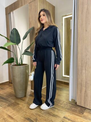 Conjunto Feminino Bia Moletinho Jaqueta com Capuz e Calça Preta - Fernanda Ramos Store