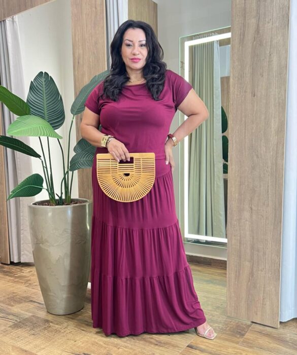 Conjunto Feminino Malha Plus Cropped sem Bojo e Saia Longa Vinho - Fernanda Ramos Store