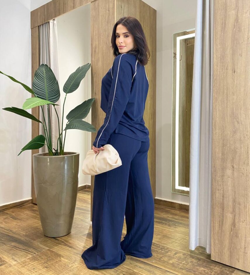 Conjunto Feminino Moletinho Cintia Blusa Manga Longa e Calça Azul - Fernanda Ramos Store