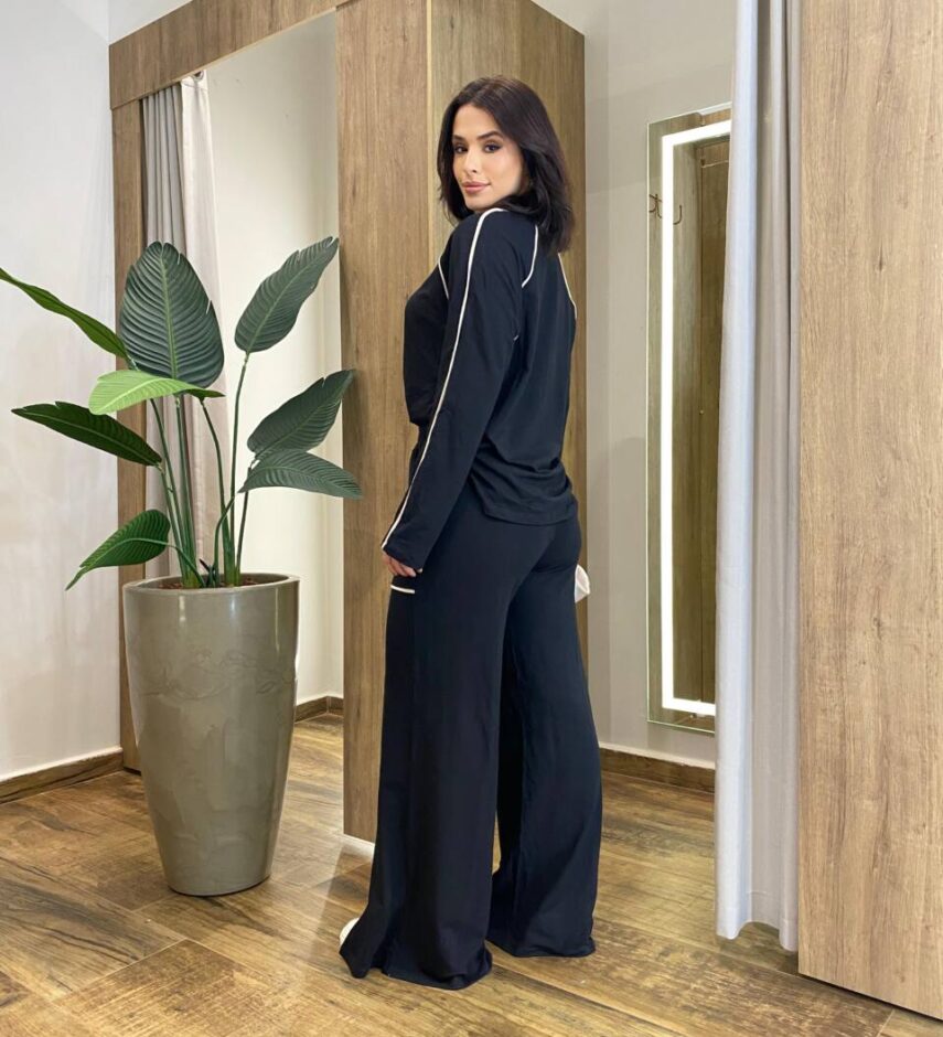 Conjunto Feminino Moletinho Cintia Blusa Manga Longa e Calça Preto - Fernanda Ramos Store
