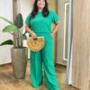 Conjunto Feminino Plus Blusa Manga Curta com Botões e Calça Verde - Fernanda Ramos Store