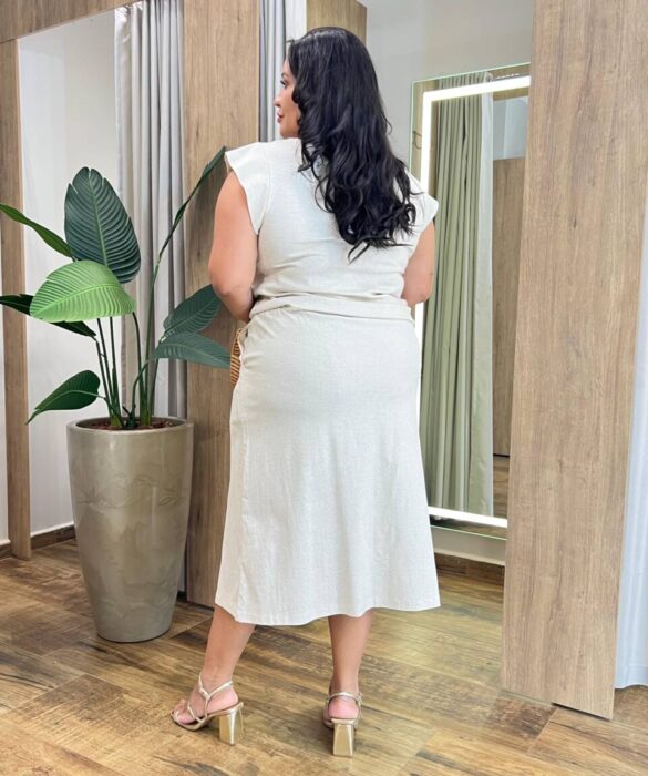 Conjunto Feminino Plus Blusa Manga Muscle e Saia Midi com Fenda Cru - Fernanda Ramos Store