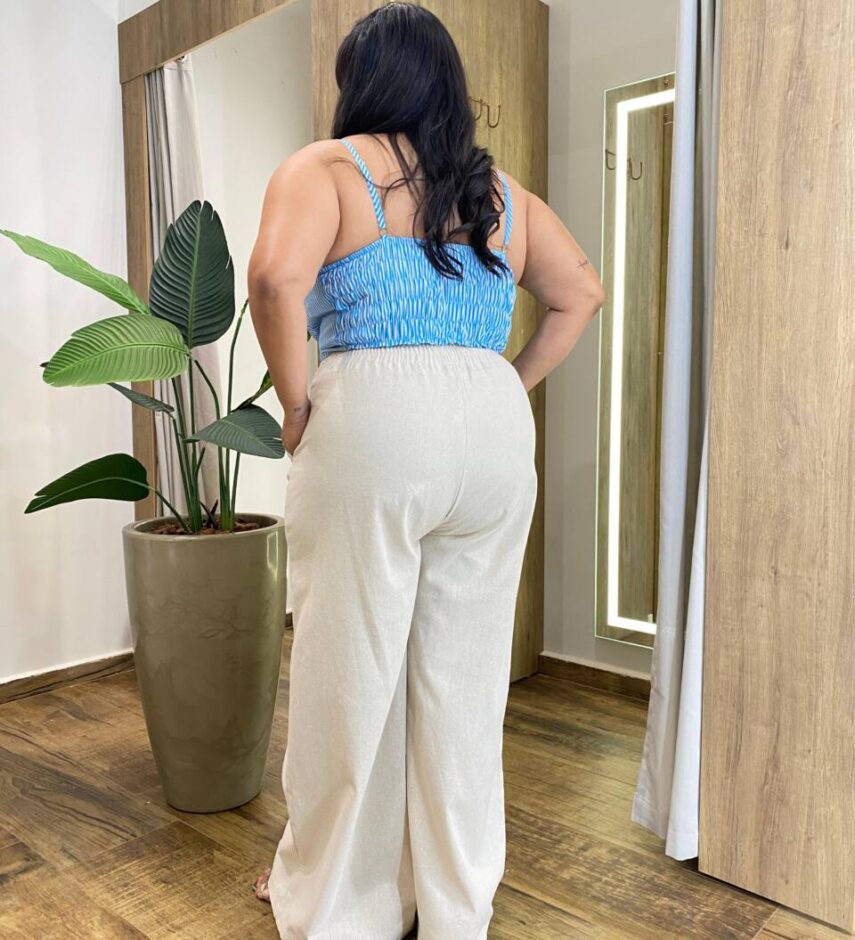 Conjunto Feminino Plus Cropped com Bojo e Camisa Listrada Azul - Fernanda Ramos Store