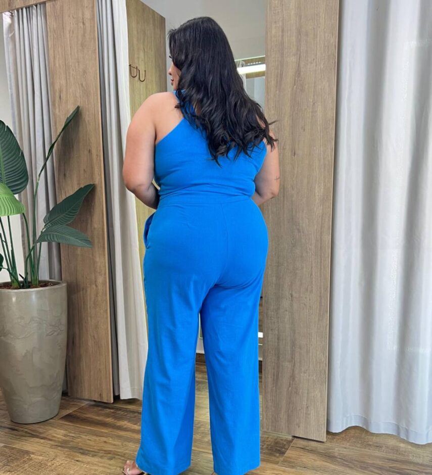 Conjunto Feminino Plus Cropped com Botões e Calça Azul - Fernanda Ramos Store
