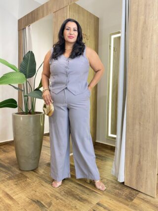 Conjunto Feminino Plus Luiza Colete e Calça Cinza - Fernanda Ramos Store