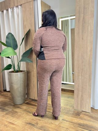 Conjunto Feminino Tricot Blusa Manga Longa e Calça Marrom - Fernanda Ramos Store