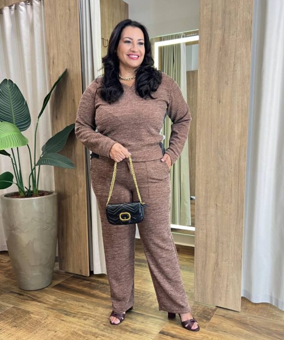 Conjunto Feminino Tricot Blusa Manga Longa e Calça Marrom - Fernanda Ramos Store
